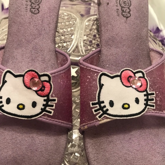 Rare🦄 adorable y2k custom hello kitty shoes with 🌈 light up heels🌈 - Picture 5 of 15
